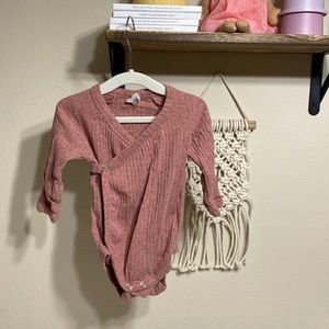 Kate Quinn matching set